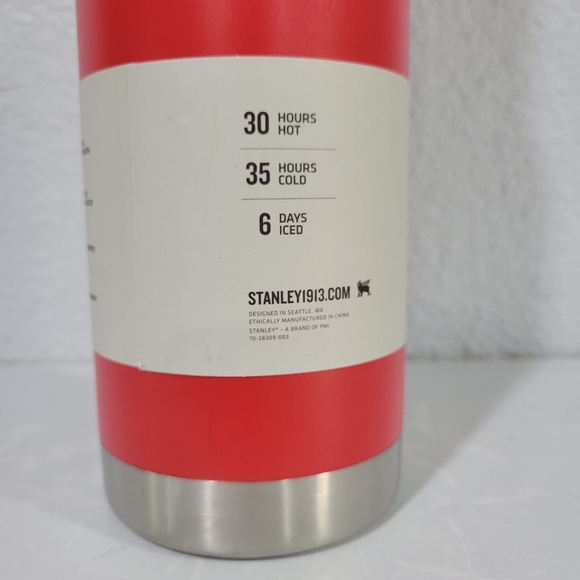 Stanley Adventure To Go Thermos Red 1.4L New! - Picture 5 of 6